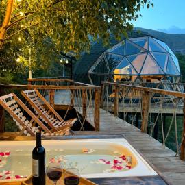 카즈베기에 위치한 호텔 Glamping EmeralD