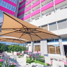 SenB Hotel, hotel em Senigallia