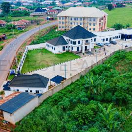 Hillview Hotel and Resort, Ajebamidele, Ado-Ekiti, Nigeria, khách sạn ở Ado Ekiti