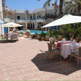 Appart Hotel Rodes, hotel a Mezraya