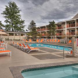 Ashland Hills Hotel & Suites, ξενοδοχείο σε Ashland