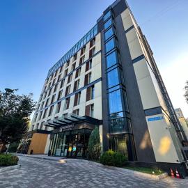 Resident City Hotel, hotel em Almaty