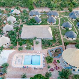 Peniel Retreat Centre, готель у місті Вікторія-Фоллс