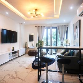233 Boulevard - Luxury Apartments, khách sạn ở Accra