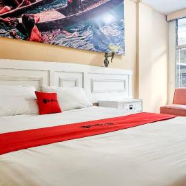 RedDoorz at Sampurna Jaya Hotel Tanjung Pinang, hotel a Tanjung Pinang
