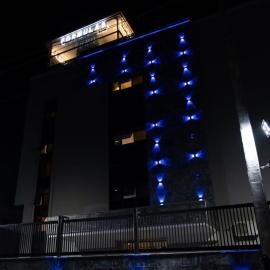 Formula 2 Hotels and Suites, hotelli kohteessa Ewu