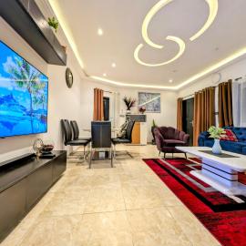 Viesnīca Archie Luxury pilsētā Kotonu