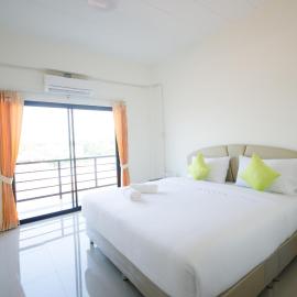 Sunee Boutique Hotel, khách sạn ở Uttaradit