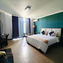 LOHAS Airport Hotel and Restaurant, hotell i Cagayan de Oro