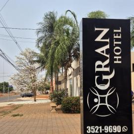 GRAN HOTEL, hotelli kohteessa Três Lagoas