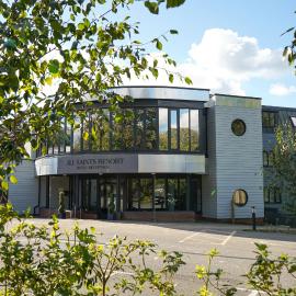 All Saints Resort, hotell i Bury Saint Edmunds