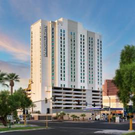 SpringHill Suites by Marriott Las Vegas Convention Center, hotel in Las Vegas
