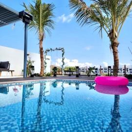 Al Dana Paradise Luxury Villas Palm Fujairah Sea View, hotel en Fujairah