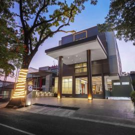 IB23 Inn Boutique Hotel، فندق في باندونغ