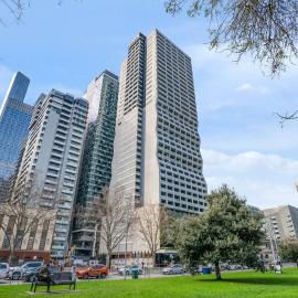 Oaks Melbourne on William Suites – hotel w Melbourne