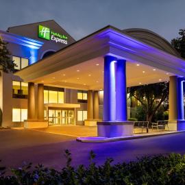 Holiday Inn Express Hotel & Suites Hagerstown by IHG, hotel en Hagerstown