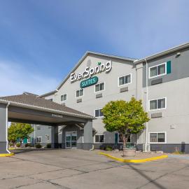 EverSpring Suites,俾斯麥的飯店