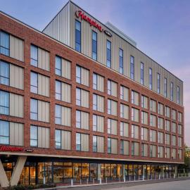 Hampton By Hilton Nuneaton, hotel u gradu 'Nuneaton'