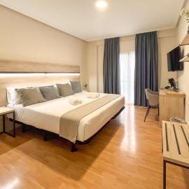VTZ Hotel El Príncipe, hotel v destinácii Zaragoza