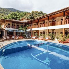 Santa Smart Hotel, hotell sihtkohas Ilhabela