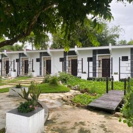 Joyce Garden Hotel: Tropical Park şehrinde bir otel
