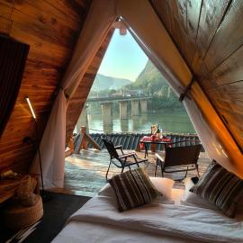 Pont Inn Nong Khiaw, hotel u gradu Nongkhiaw