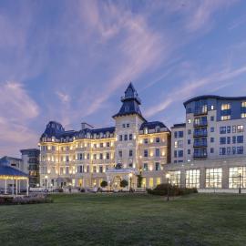 Royal Marine Hotel, hotel i Dún Laoghaire