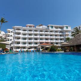 Torreblanca Beach Hotel and Suites Guayabitos - Desayuno y Comida Incluido, hotell i Rincon de Guayabitos