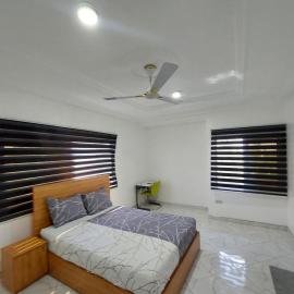 Jesskev guest place and event centre، فندق في Awuku