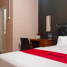RedDoorz at Hotel Island Bengkulu, hotel din Bengkulu