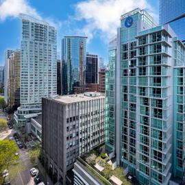 Coast Coal Harbour Vancouver Hotel by APA โรงแรมในแวนคูเวอร์