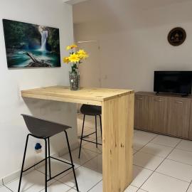 Chez Marc, hotel en Les Abymes