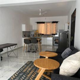 Nani Coastal Retreat Modern Bungalow with Terrace, хотел в Килифи