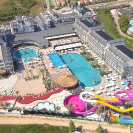 Dream World Palace, hotel en Side