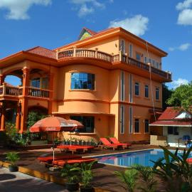 Twin Villa Siem Reap, hotel in Siem Reap