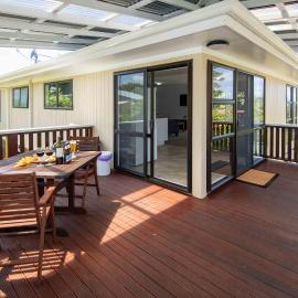 Bucks Point - Norfolk Island Holiday Homes, hotel di Burnt Pine