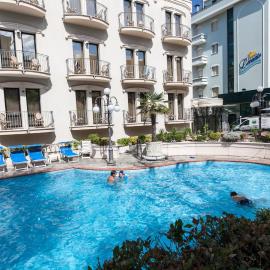 Hotel Ambassador, hotelli Riminillä