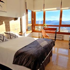 Hotel Artxanda Bilbao, Parking Gratuito en el Exterior Junto al Hotel