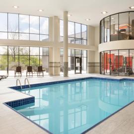 Courtyard by Marriott Toronto Mississauga/West, hotell i Mississauga