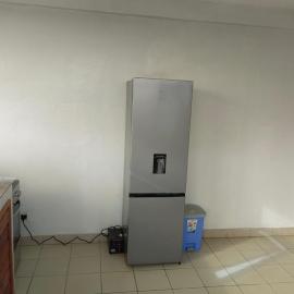 Tadagbe Appart Studio2, отель в городе Котону