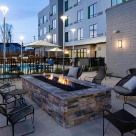 Courtyard Charlotte Steele Creek