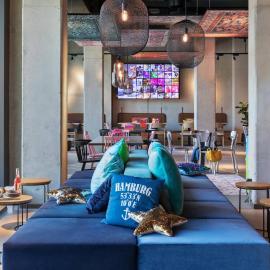 Moxy Hamburg City, hotel en Hamburgo