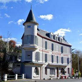 Hotel Regina, hotel u gradu 'Saint-Nectaire'