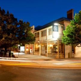 Cobb & Co Court Boutique Hotel โรงแรมในมัดจี