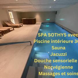 Kyriad Saumur Hyper Centre Hôtel, Appartements, Séminaires et SPA soins Sothys Paris，索米爾的飯店