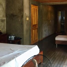 RedDoorz Hostel @ Madrias Pension House Isabela