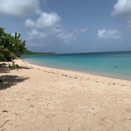 Coté plage Le Balaou Saint Francois, hotel v destinaci Saint-François