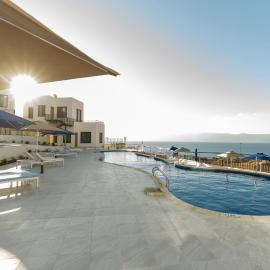 Diamond Palm Hotel & Resort