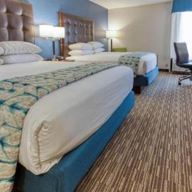 Heritage Inn & Suites St Louis Fenton, Trademark by Wyndham، فندق في فنتون