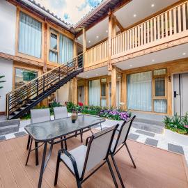 橙舍客栈 – hotel w mieście Lijiang